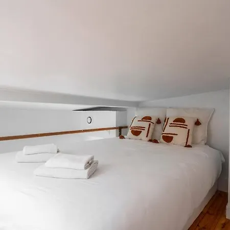 Avec Mezzanine #nation #voltaire Apartment