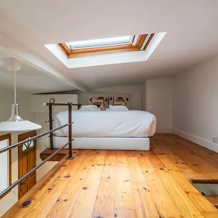 Apartment Avec Mezzanine #nation #voltaire *